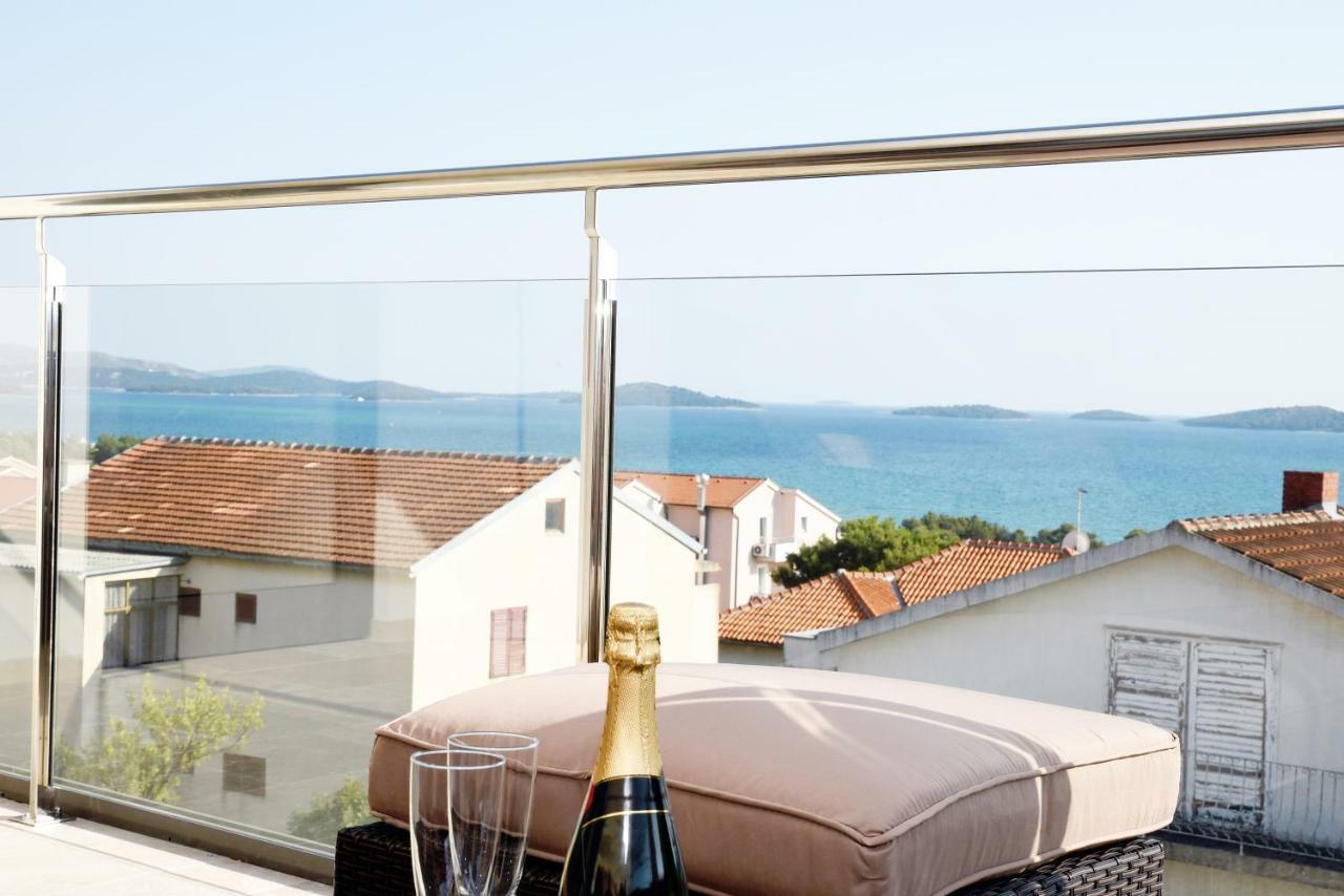 Villa M - Your Business & Holiday Apartment In Sibenik Šibenik Exterior foto
